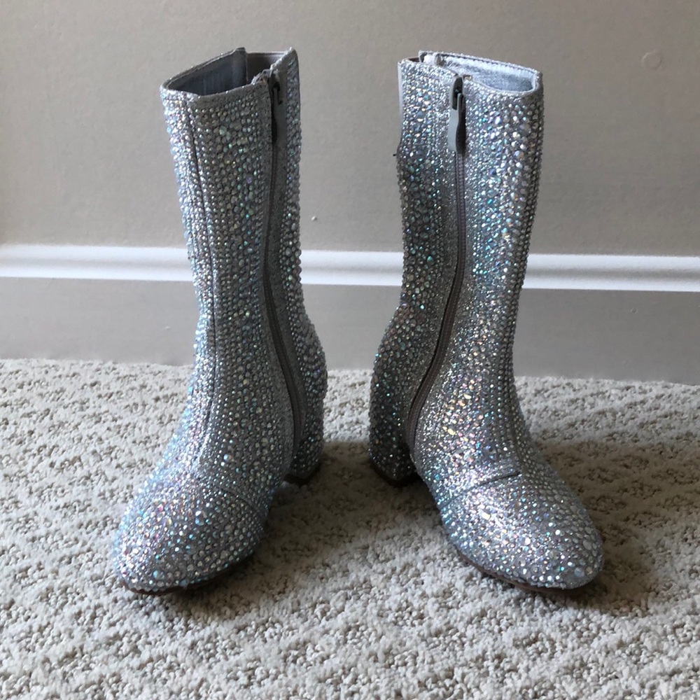 Toddler silver rhinestone boots - Size T9